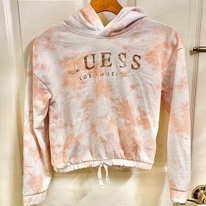Guess 2 pc girls hoodie and sweat pants set in light pink tie dye